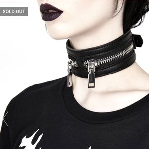 Dusturbia Dissect Zipper Choker NWT